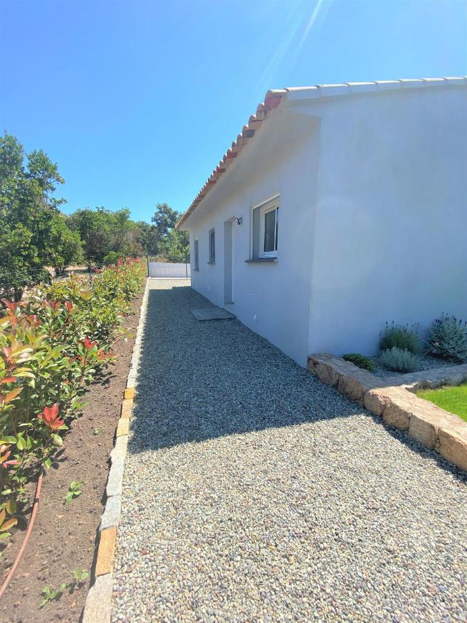 Villa Deux Chambres Avec Piscine Chauffee Proche Des Plages Sainte-Lucie de Porto-Vecchio Luaran gambar