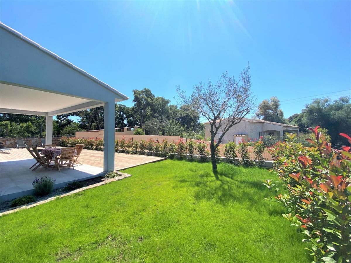 Villa Deux Chambres Avec Piscine Chauffee Proche Des Plages Sainte-Lucie de Porto-Vecchio Luaran gambar